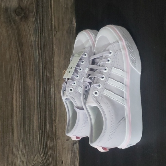 New Adidas Nizza Platform Light Purple Sneakers - Picture 4 of 12